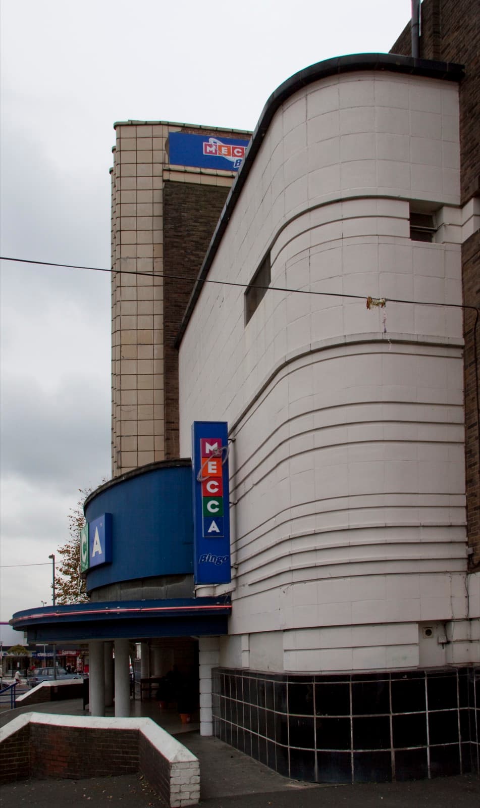The Odeon frontage at Kingstanding Circle