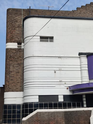 The Odeon flank elevation