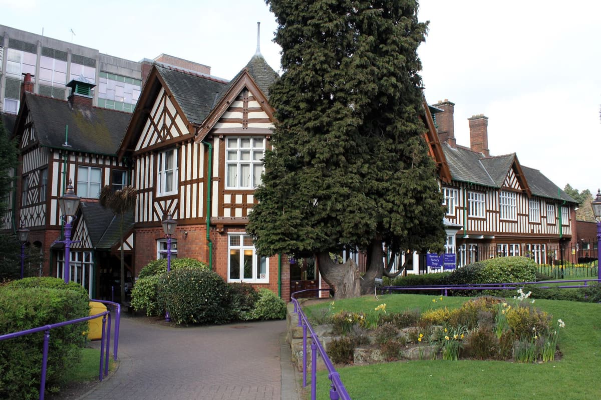 Gatehouse lodge at the entrance to the Cadbury works on Bournville Lane.