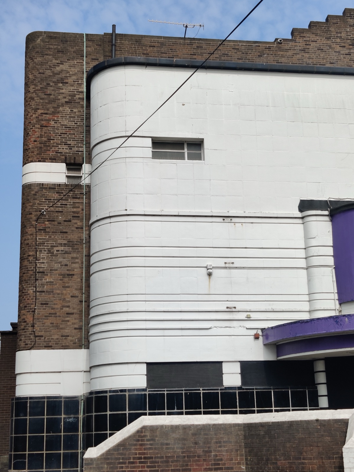 The Odeon flank elevation
